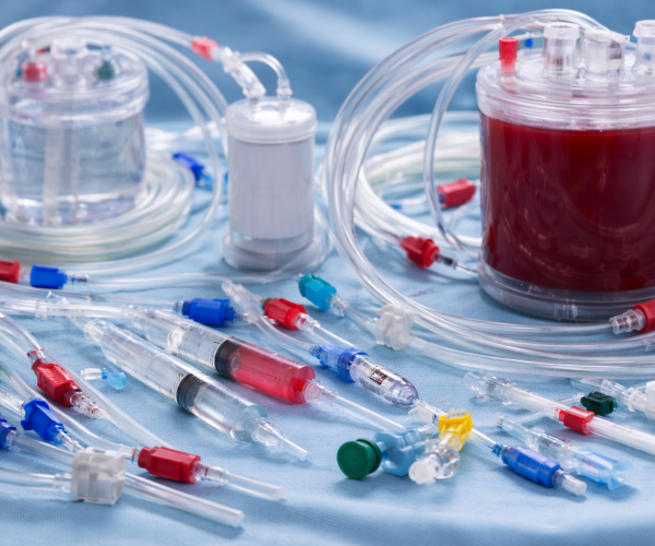 Sterile cardiac consumables on drape
